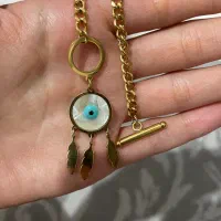 گردنبند و دستبند