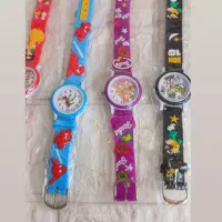 ساعت بچگانه|ساعت|قم, ولیعصر|دیوار