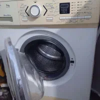 ماشین لباسشویی اتومات مارک بوش|ماشین لباسشویی و خشککن لباس|سیرجان, |دیوار