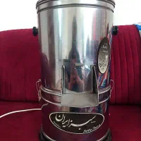 تلویزیون 32اینچ و میز تلویزیون و سبزی خردکن|تلویزیون و پروژکتور|دیلم, |دیوار