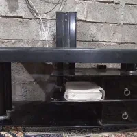 میز تلویزیون شیسه ای ب فروش میرسد قیمت مناسب|میز تلویزیون|میناب, |دیوار