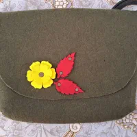 کیف نمدی سبز
