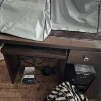 کتابخانه و کمد و میز کامپیوتر