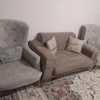 مبل هفت نفره پایه فلزی|مبلمان خانگی و میز عسلی|هشتگرد, خور|دیوار