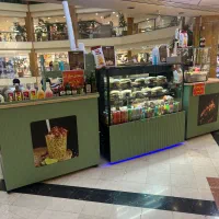 همکاری در غرفه های خوراکی تیراژه