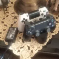 ps4 pro کپیخور درحدنو با شارژر اصلی