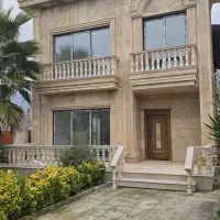 فروش-ویلا-شهرکی-با-300-زمین-200-بنا-نجارده-سند-دار