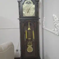 ساعت چوبی ایستاده