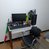 میز تحریر و صندلی