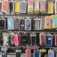 تعداد حدود ۳۰۰ عدد قاب گوشی