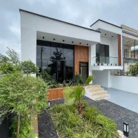 ویلا-نیم-پیلوت-مدرن-با-ویو-جنگل-کد-1142