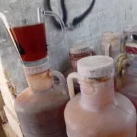 آبغوره طبیعی و سرکه طبیعی