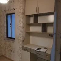 میز تحریر به همراه کمد و کتابخانه