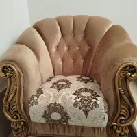 مبل راحتی سلطنتی7نفره فوق العاده تمیز  چوب