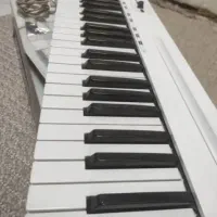 میدی کنترلر سمسون مدل کربن ۵ اکتاو