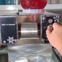 دستگاه بستنی ساز برفی مدل ۲۰۲۵