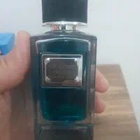 قاب خوشگل ۸تا ادکلن مونده عددی ۱۸۰ تومان