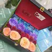 گل دسته گل باکس گیاه طبیعی آپارتمان شیک هدیه عالی