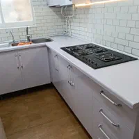 برچسب کابینت با نصاب متخصص برای  تمام سطوح صاف