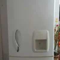 یخچال فریزر امرسان بسیار سالم وکم کارکرد