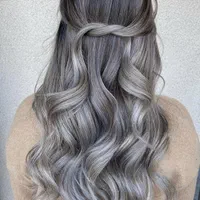 آموزش رشته های آرایشگری زنانه (تخفیف۵۰٪)