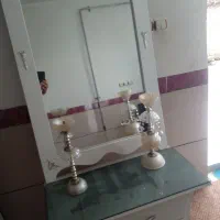 آینه و کنسول