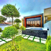 مدرن استخردار/حیاط بزرگ و سرسبز/سندتکبرگ رسمی