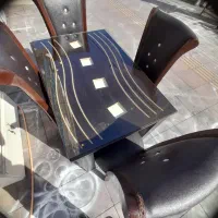 میز غذاخوری سالم