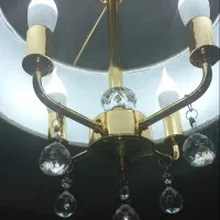 لوستر ۴ شاخه تمیز و سالم|لوستر و چراغ آویز|تهران, میرداماد|دیوار