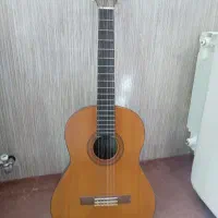 گیتار یاماها c40