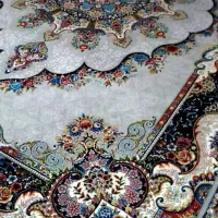 یک فرش 700شانه درجه یک12متری