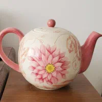 قوری خیلی بزرگ دکوری