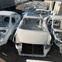 قطعات بدنه رنگ فابریک گلگیر کاپوت درب|قطعات یدکی و لوازم جانبی|کرج, آزادگان|دیوار