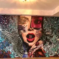 نقاشی و نصب کاغذ دیواری