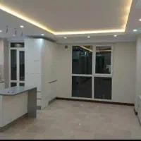 ۸۴متر/طبقه اول/فول امکانات/گزر کوچه ۸ متر