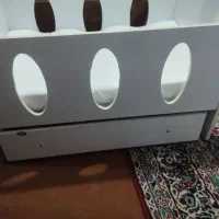 تخت گهواره ای نوزاد با تشک|تخت و صندلی بچه|سهند, |دیوار