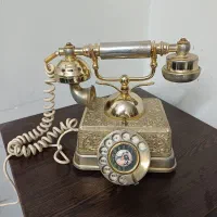 تلفن قدیمی|کلکسیون اشیاء عتیقه|تهران, اوقاف|دیوار
