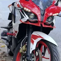 ار اس ۲۰۰ سفید قرمز