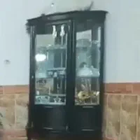بوفه بزرگ و سالم  و ماشین شارژی