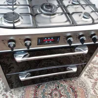 دوعدد اجاق گاز طرح فر روی استیل درحد صفر