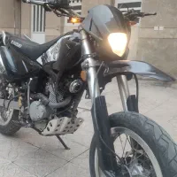 تریل پیشرو مدل ۸۹ زیپ استار گلد ۲۰۰ انجین روان