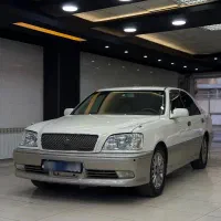 تویوتا کراون