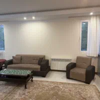 مبل راحتی و میز