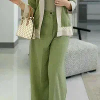 مدل برای لباس زنانه نیاز داریم