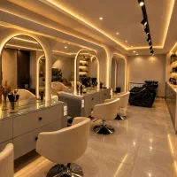 استخدام پرسنل زیبایی در سالن دوبلکس و پر مشتری