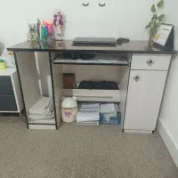 آینه کنسول و میز کامپیوتر در حده نو|میز تحریر و کامپیوتر|آبیک, |دیوار