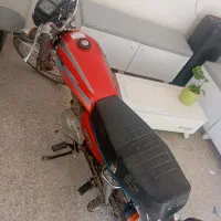 موتور هندا. پلاک ملی