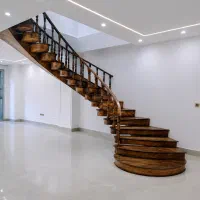 پله چوبی پله دوبلکس