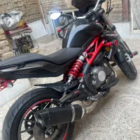 بنلی 300 جفت سیلندر 250