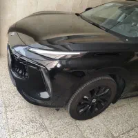 لاماری ایما،مشکی